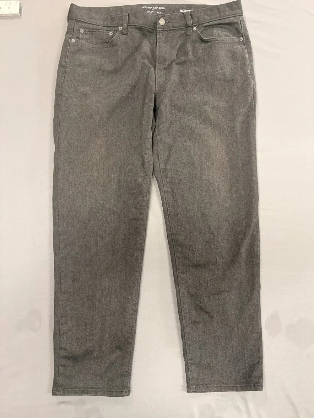 Banana Republic Travel Jean Athletic Fit 36x30 Gray Stretch Denim Pants Mens